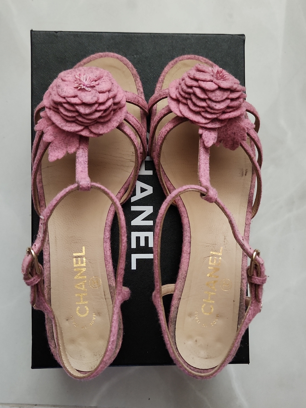 Chanel Chine Felt Pink Sandals Size 40 ( US 10) - Picture 3 of 14